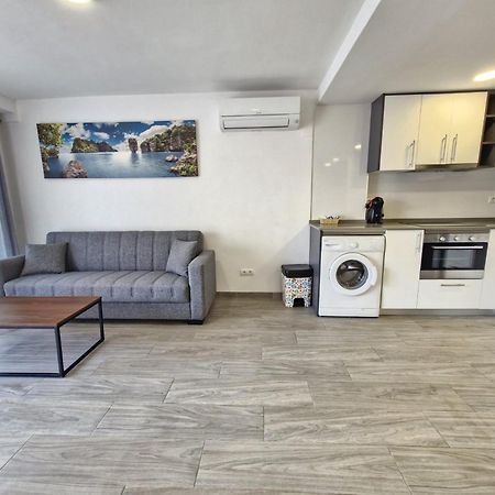 Apartamento Centrico En סאלו מראה חיצוני תמונה